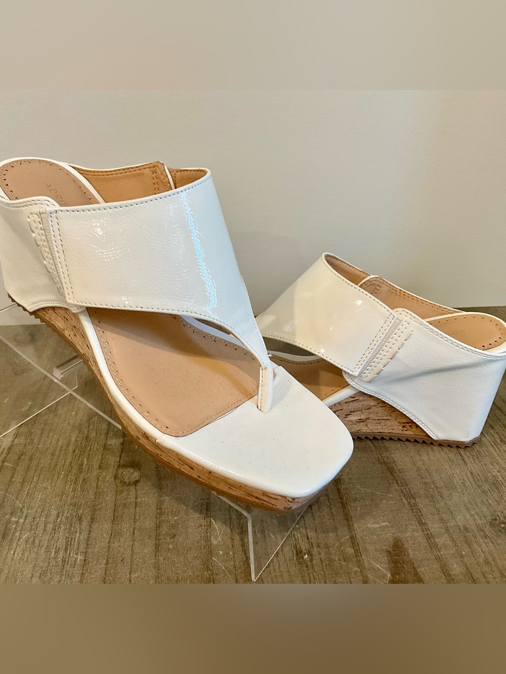 Adrienne Vittadini Wedge